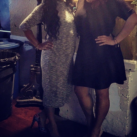 Gray dress - Picture 3 of 3